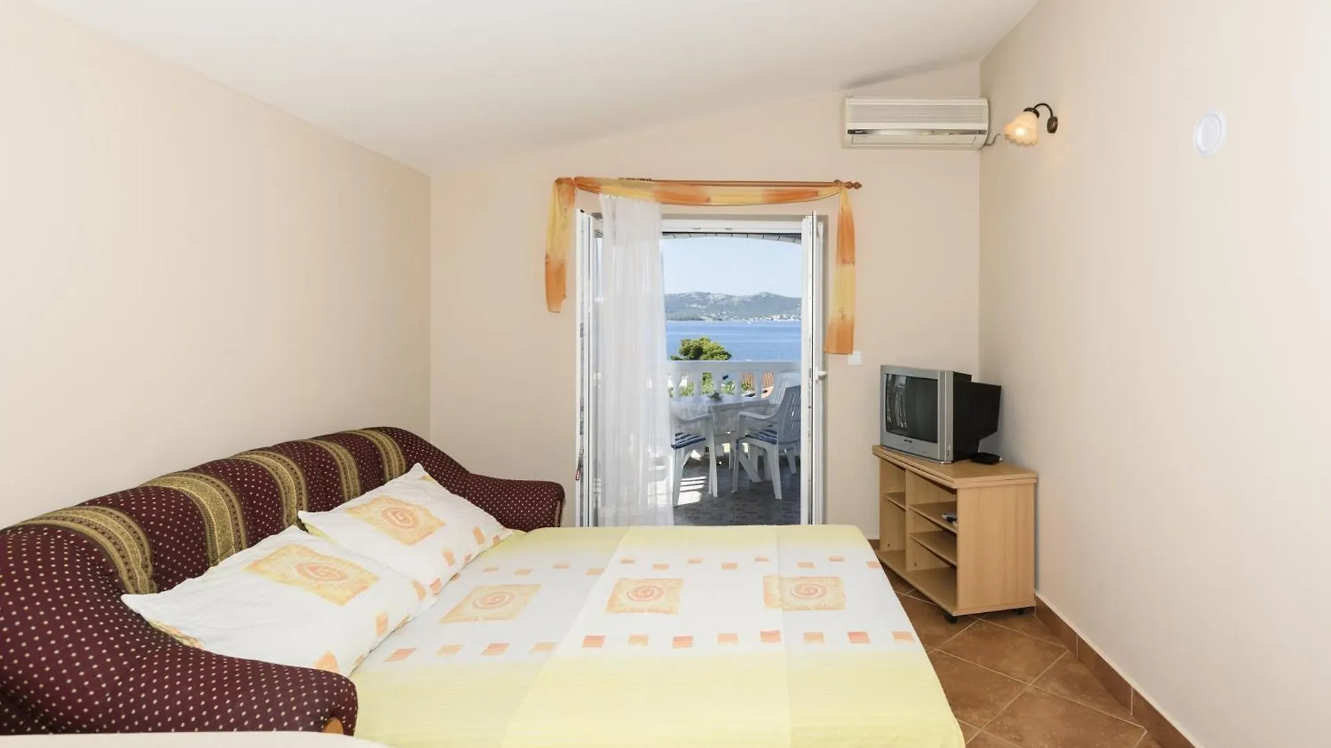 Apartments By The Sea Sveti Petar, Biograd - 6158 Sveti Petar